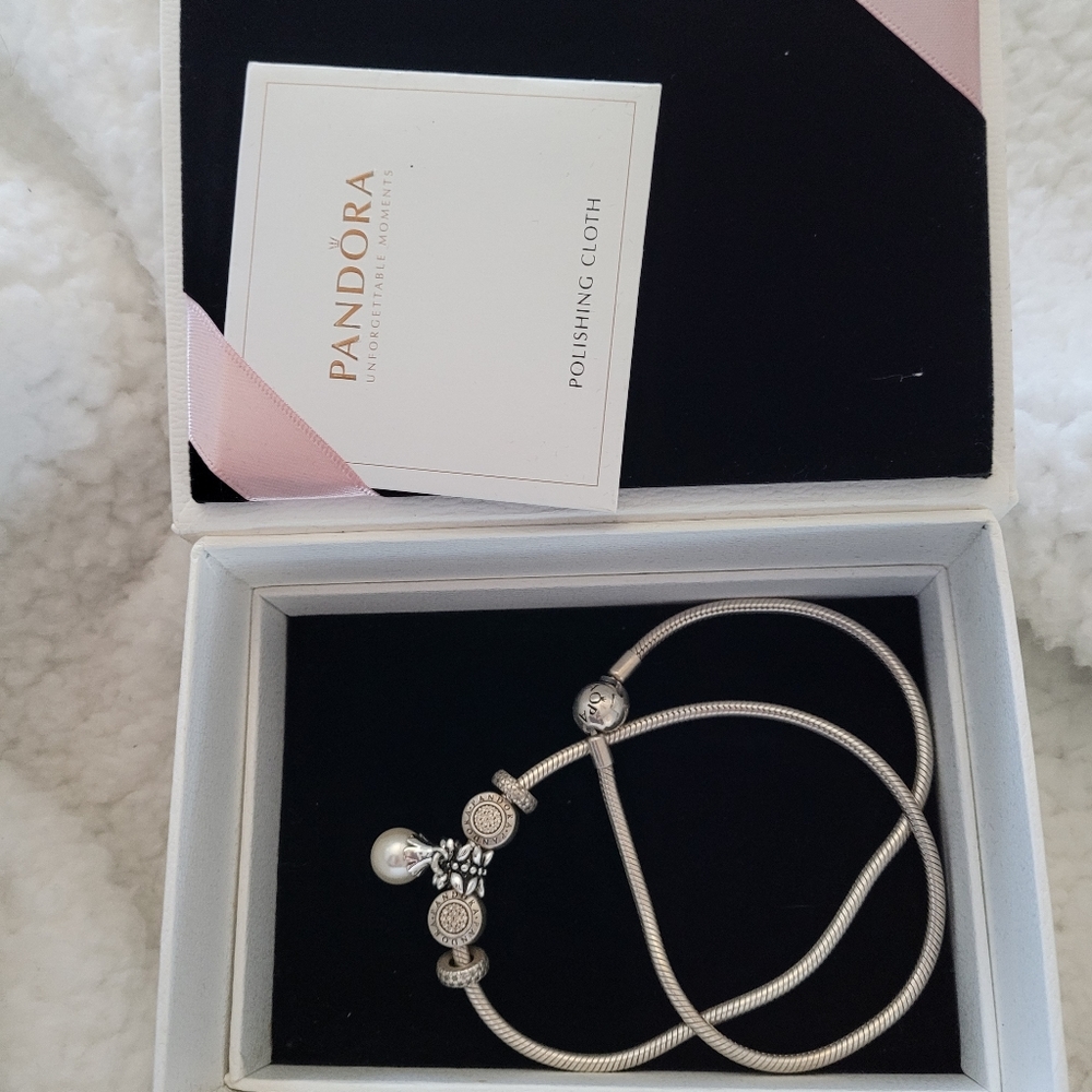 Pandora NECKLACE with 5 charms